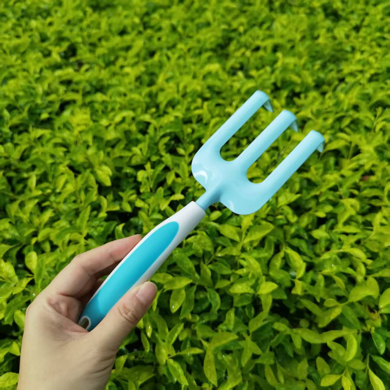 Kids Gardening Tools- Light Blue