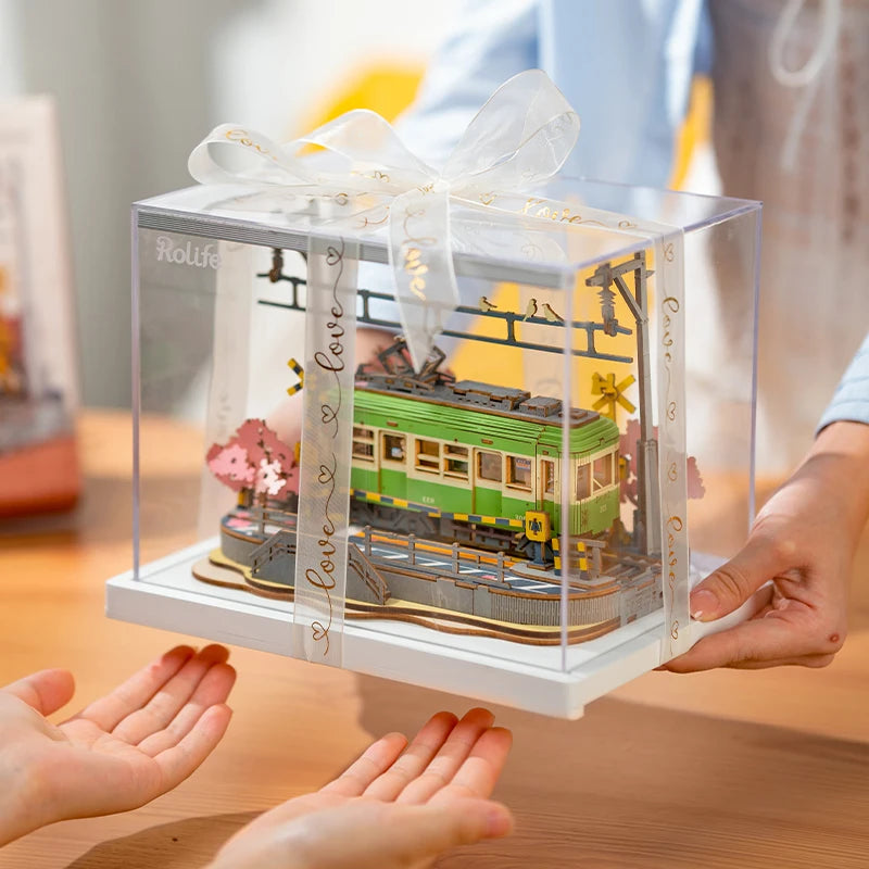Pretty Pink Bus from Far Away! (3D Wooden Puzzle Japanese Bus with Sakura)